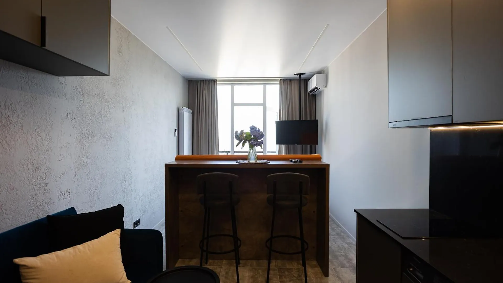 Апартаменты У Моря С Видом На Горы Batumi Apartment