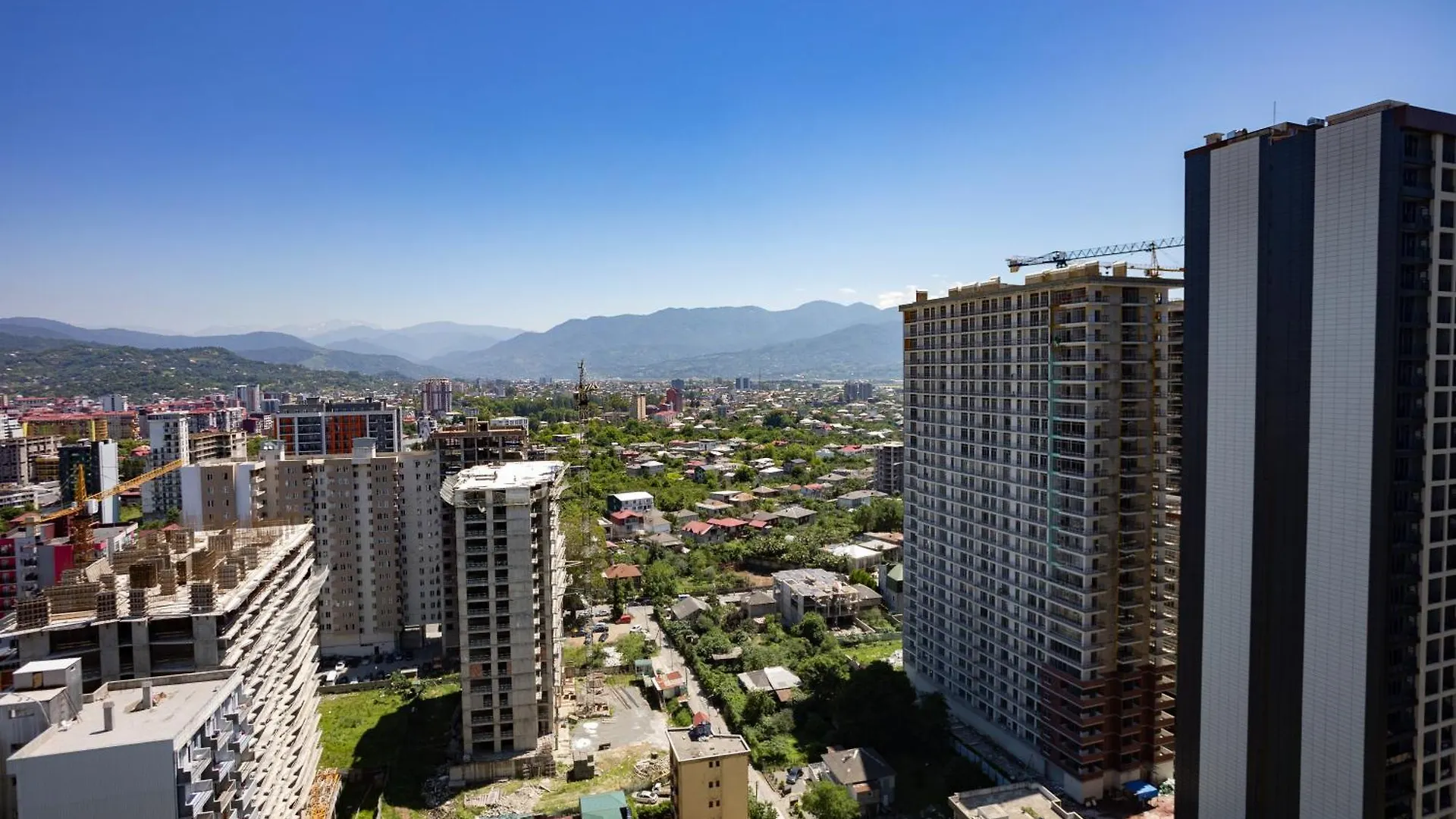 Апартаменты У Моря С Видом На Горы Batumi Apartment