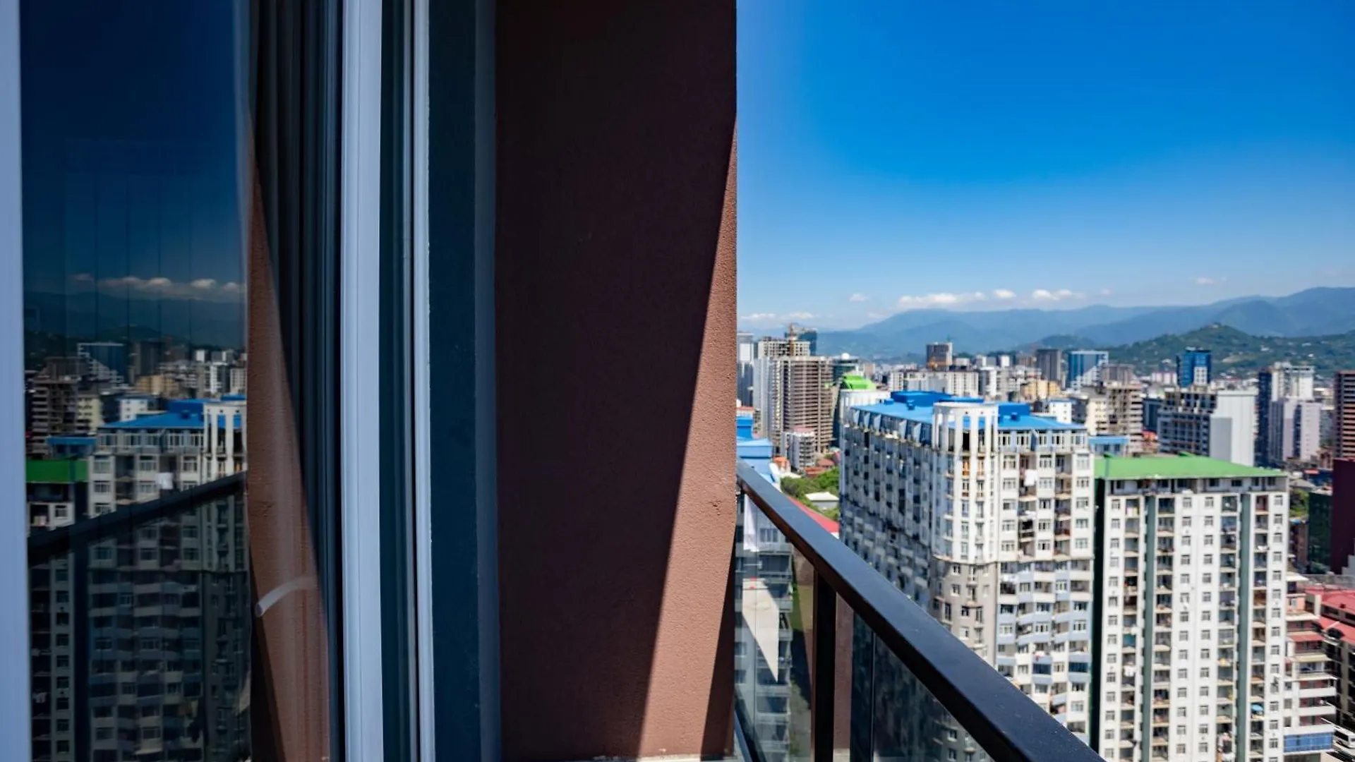 Апартаменты У Моря С Видом На Горы Batumi Georgia
